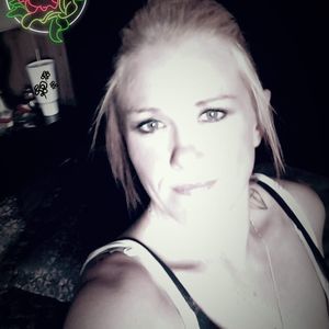 Meet your Posher, Angie